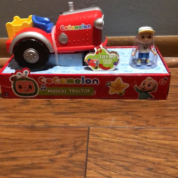 BRAND NEW COCOMELON TRACTOR MUSIC! NIB! SMOKE FREE HOME! - Picture 2 of 4